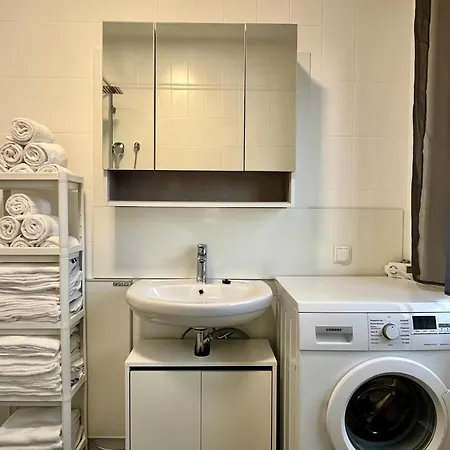 Shome Cityhouse I Self Check-in Nyaraló